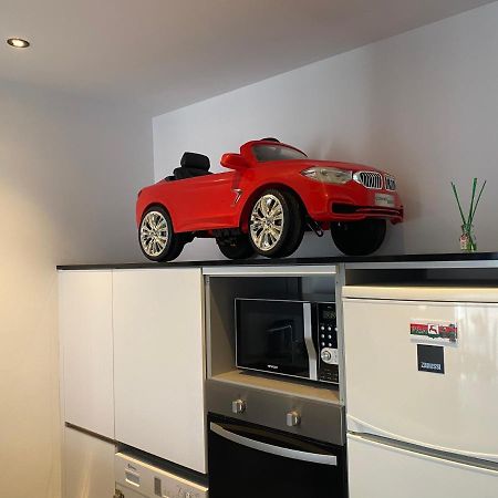 Apartamento En Madrid Rio Con Parking Gratuito المظهر الخارجي الصورة