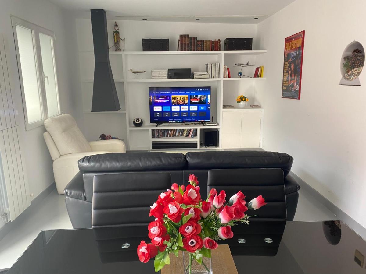 Apartamento En Madrid Rio Con Parking Gratuito المظهر الخارجي الصورة