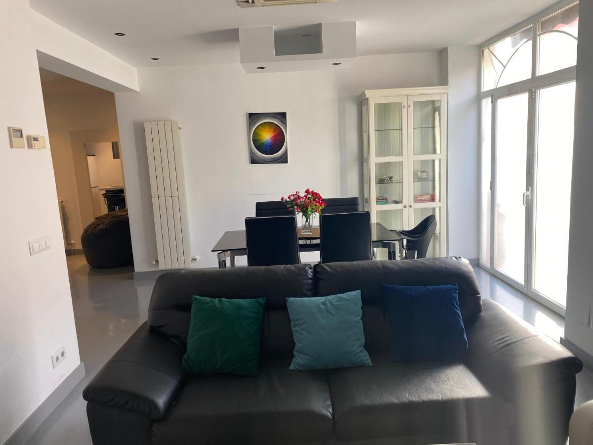 Apartamento En Madrid Rio Con Parking Gratuito المظهر الخارجي الصورة