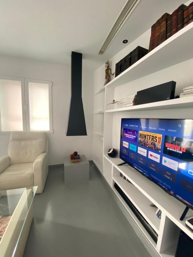 Apartamento En Madrid Rio Con Parking Gratuito المظهر الخارجي الصورة